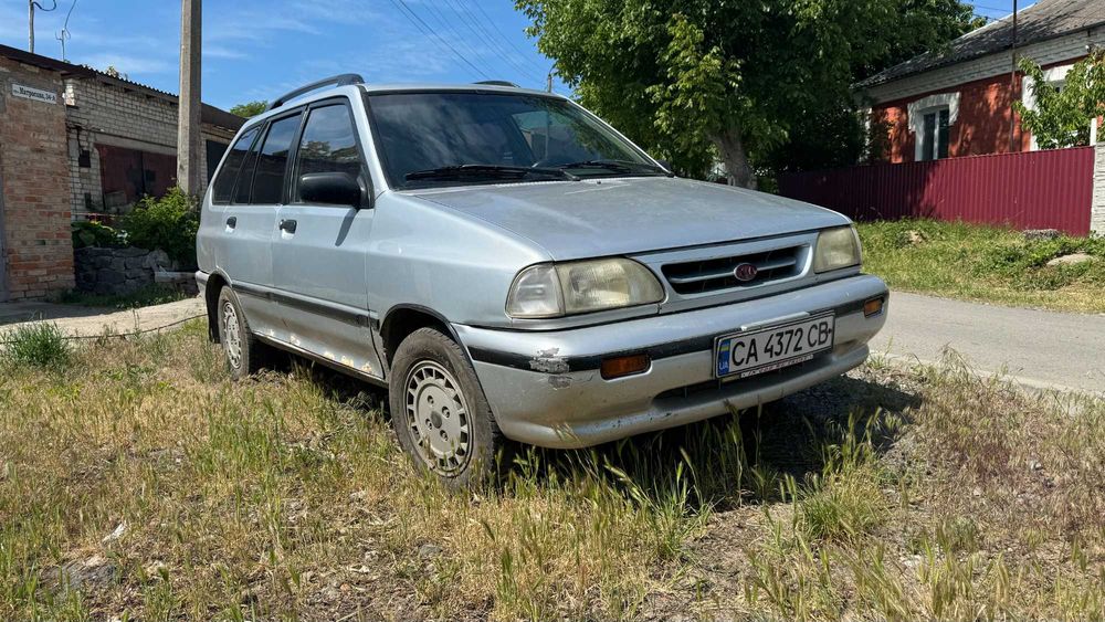 Продам авто.Кіа pride універсал 2000рік.1.3 бензин/газ.