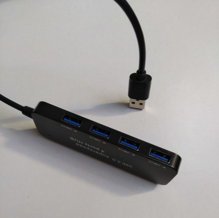 USB 3.0 to 4-port USB hub adapter64552036886787121