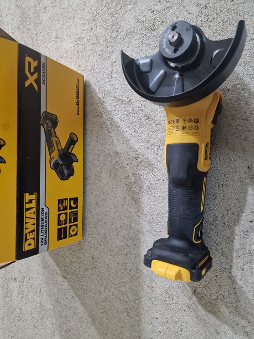 Rebarbadora Dewalt