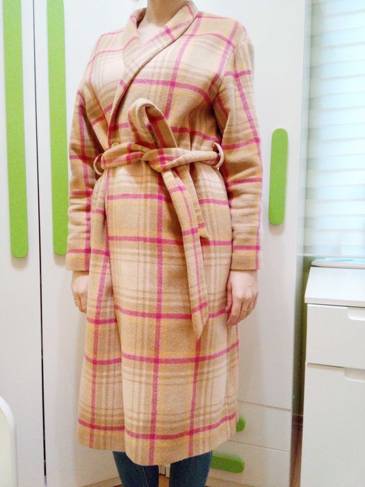 Płaszcz w kratę Reserved