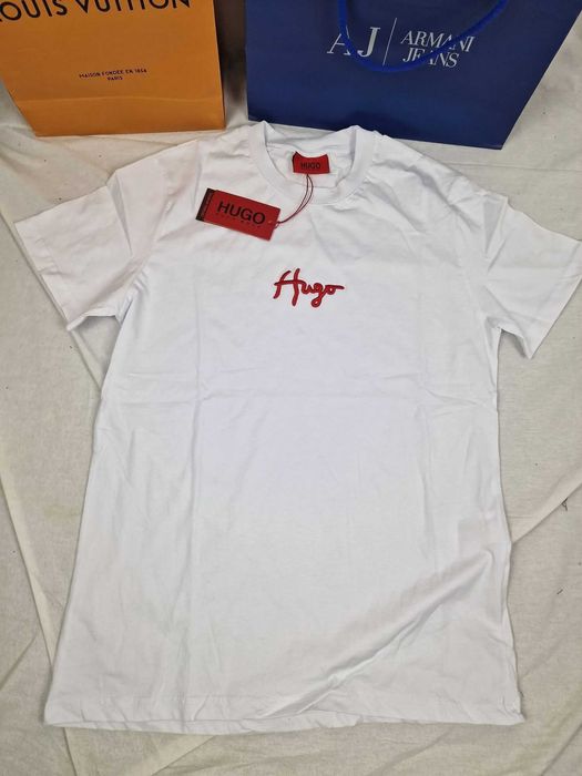 Koszulka męska hugo boss biała t-shirt napis na środku koszulka nowość
