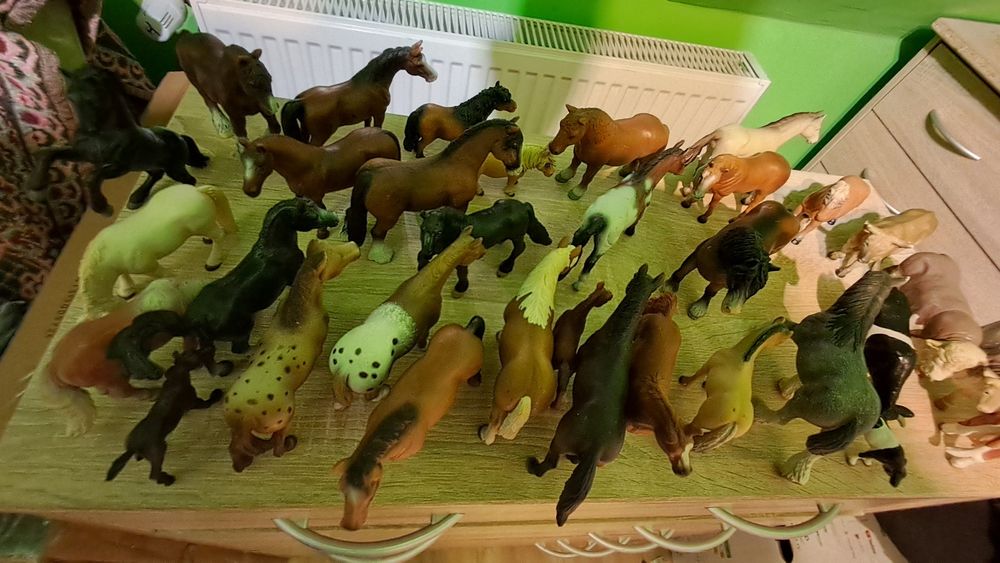 Figurki koń Schleich