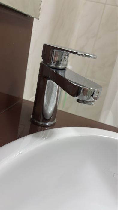 Lavatorio+torneira, semi-novo