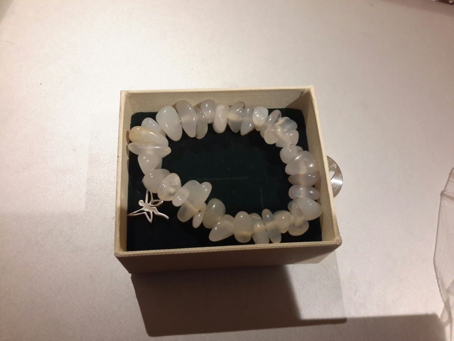 Bransoletka z kryształu górskiego i srebra stan jak nowa rozmiar 22 cm