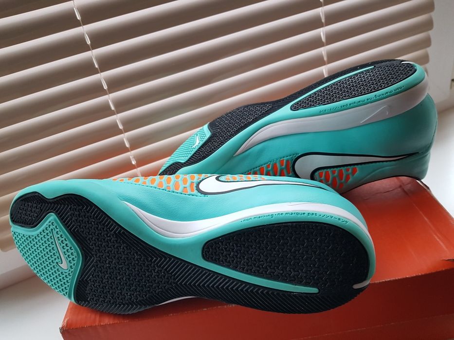 Кросовки - бутсы NIKE magista