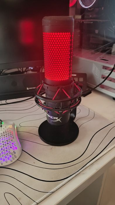 Hyperx quadcast (microphone)