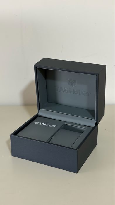 Tag heuer caixa como nova