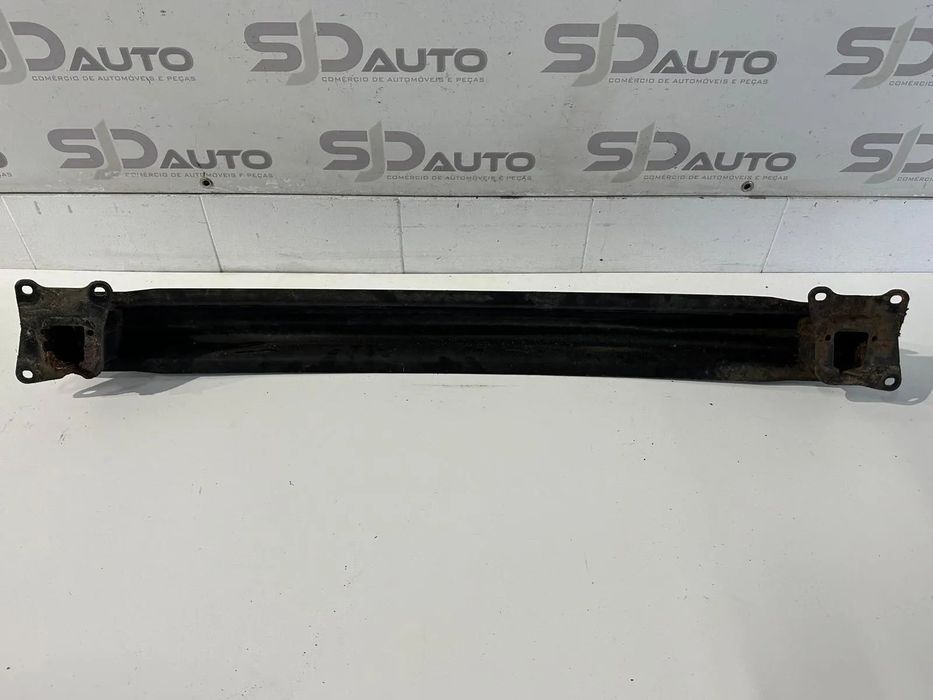 Reforço Parachoques Trás - VW Scirocco (2010)