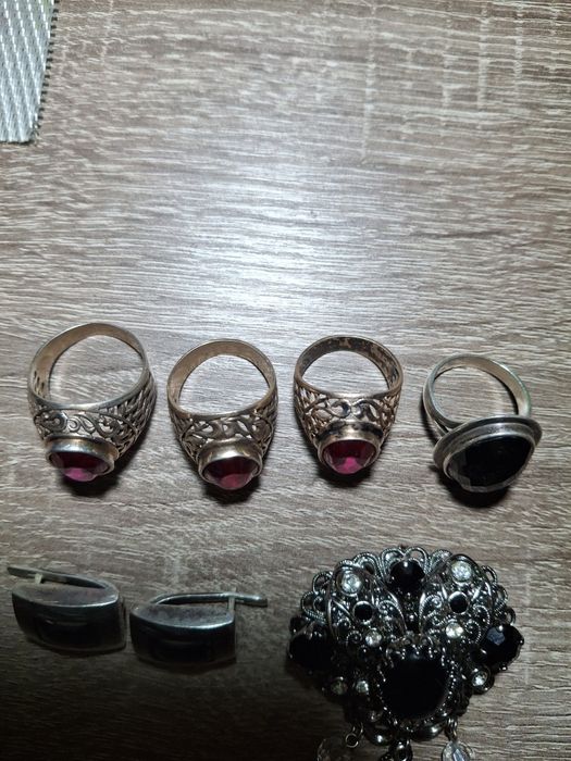 Срібло,комплекти.