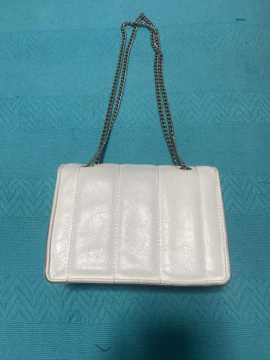 Mala da Pull&Bear branca