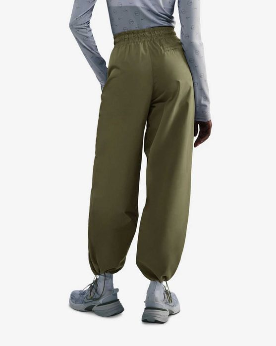 ОРИГІНАЛ! Штани Nike NSW Mid-Rise Repel Pants Green M L | FV7824-320