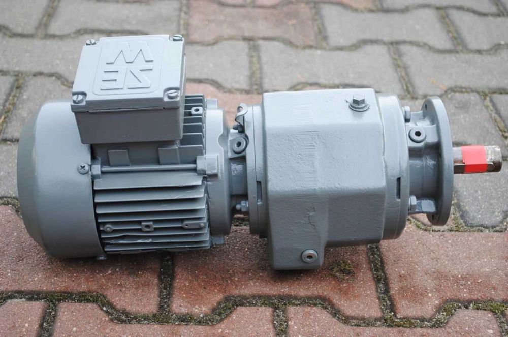 Motoreduktor kołnierzowy 0.37kw. 58obr./min.. SEW!