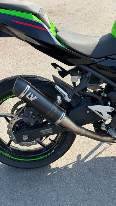 Kawasaki Ninja 400 ABS KRT Edition 2021