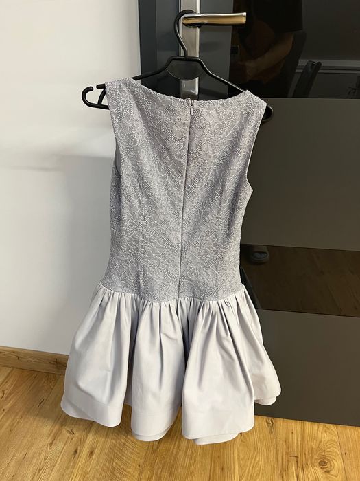 Szara sukienka LAVIKA