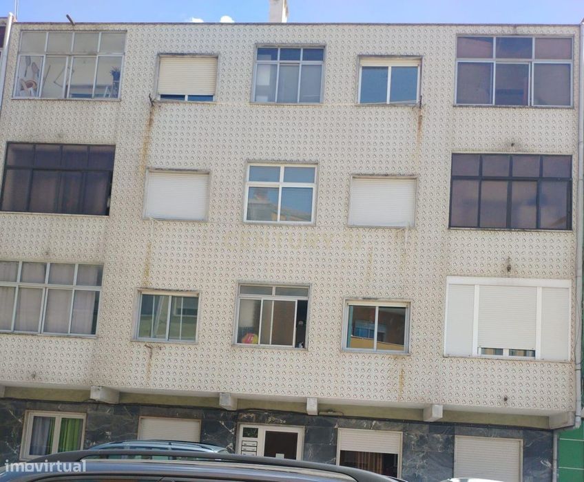 Apartamento T2 em Paio Pires Seixal - ARRENDADO VITALÍCIO — Seixal, Arrentela E Aldeia De Paio Pires, Setúbal