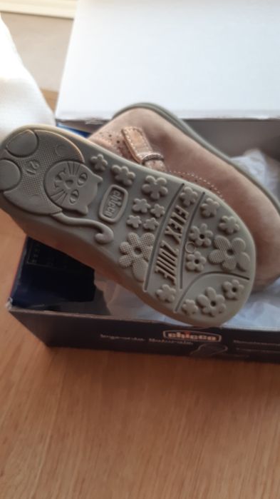 Sapatos chicco Gioppao