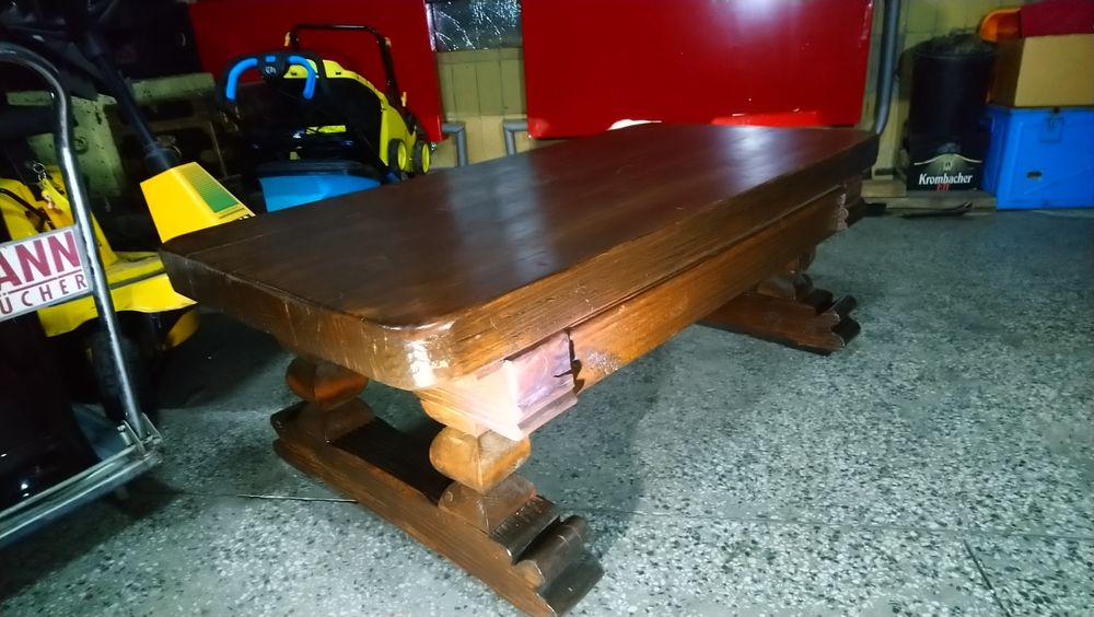 Stół  dębowy solidny