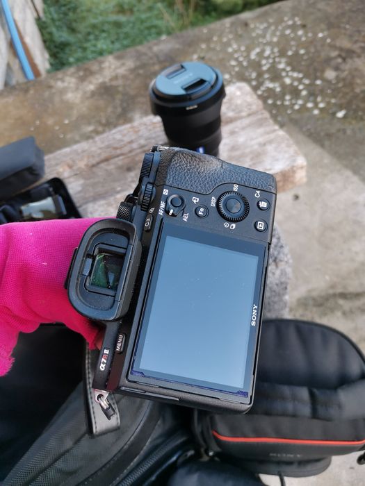 Sony alpha 7RII, obiektywy 24-240, 16-35, zdalne sterowanie i dodatki
