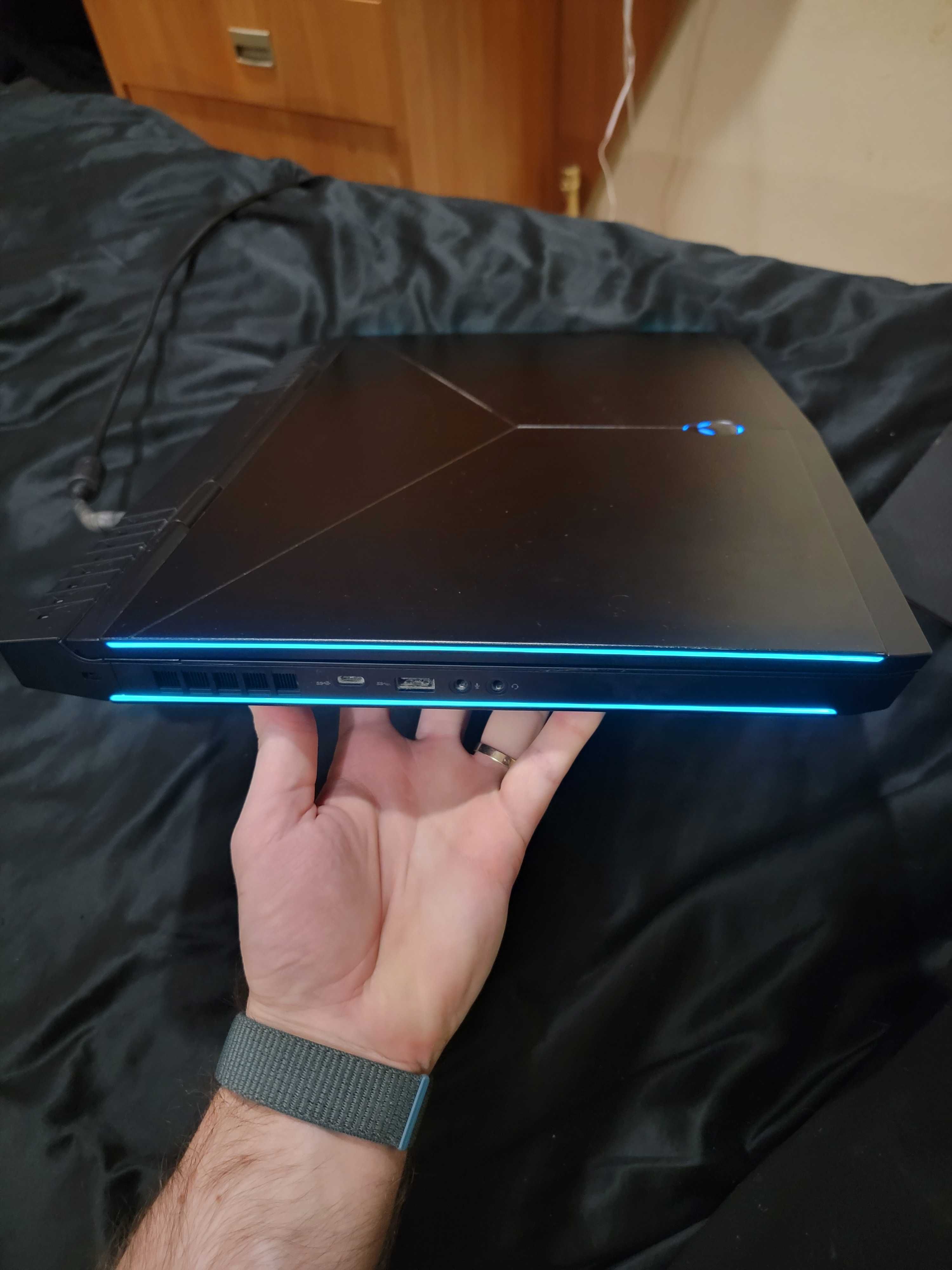 Dell Alienware 17 R5 GTX 1070 i7 8750h 16 256 22 200 Olx