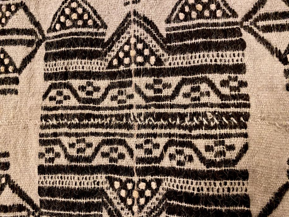 Tapecaria Tapete Berbere muito antigo em Lã