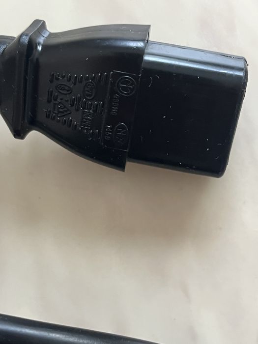 Шнур до компʼютера. Новий.Шнур  до компʼютера..