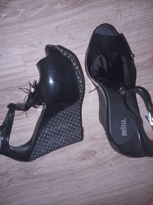 Melissa 40 koturny sandały