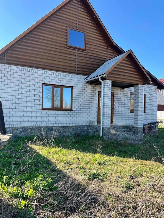 Продам новий будинок в с.Іванів 7218