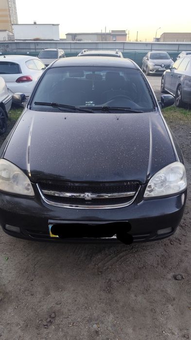 Продам Шевроле лачетті на автоматі