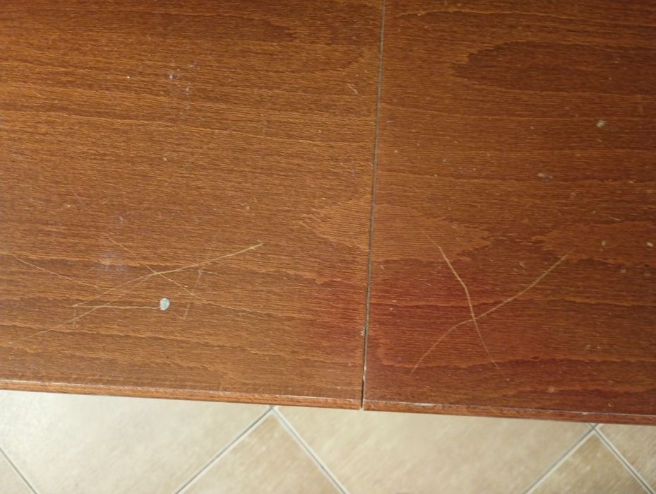 Duży stół do jadalni