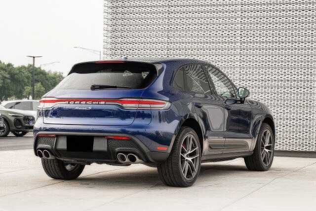 2022 Porsche Macan S