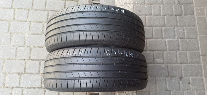 225/45R19 92W BRIDGESTONE , dwie używane opony letnie.