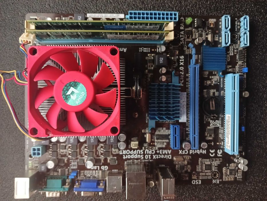 Комплект. Плата Asus AM3+, процесор FX 6300, память DDR3