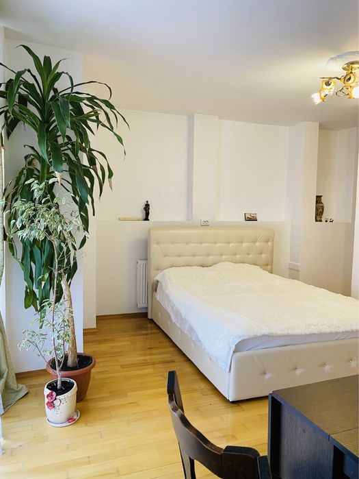 Квартира подобово. Центр міста (пішохідна зона).