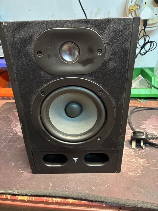 Monitor studyjny Alpha 50