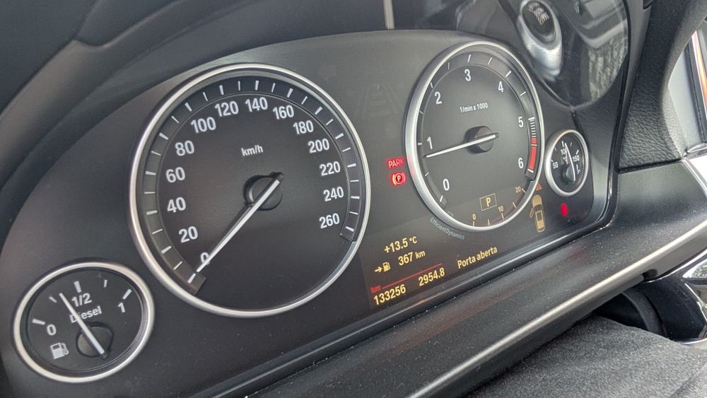 BMW 520d Touring Nacional – 2016 – Excelente Estado