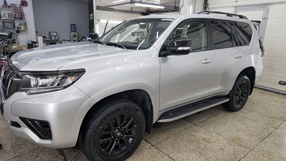 Toyota Land Cruiser Prado 150 Black Edition, 2020
