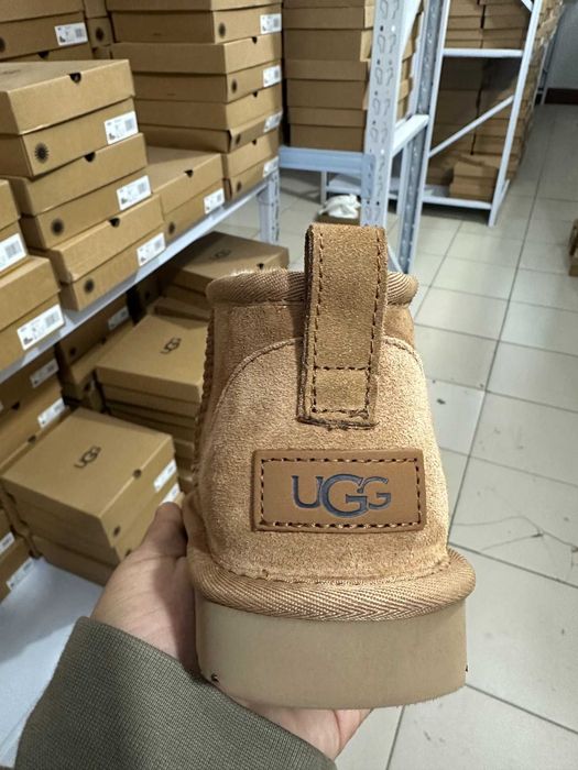 UGG Classic Mini Boots Chestnut r.39