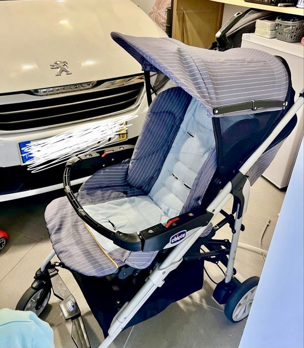 Carrinho de bebe chicco como novo