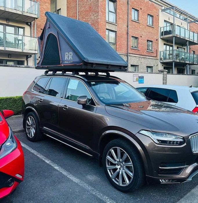 Tenda overland rígida com isolamento térmico