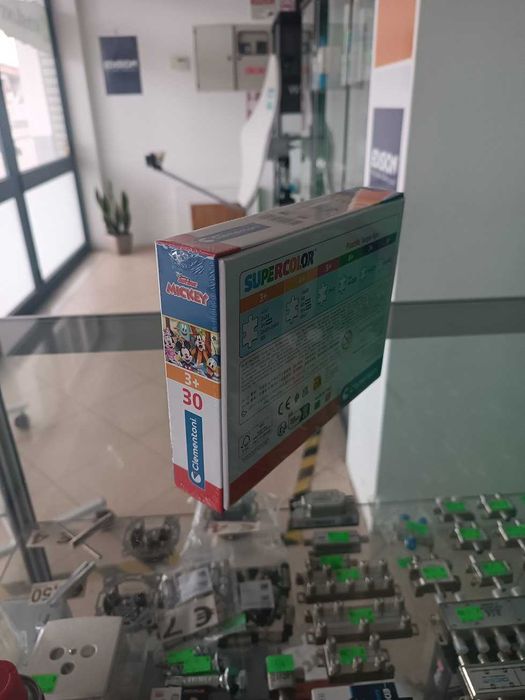 Puzzle Clementoni Mickey & Friends SuperColor 33,5x23,5cm 30 peças