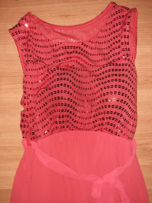 Vestido vermelho com brilhantes - envio grátis