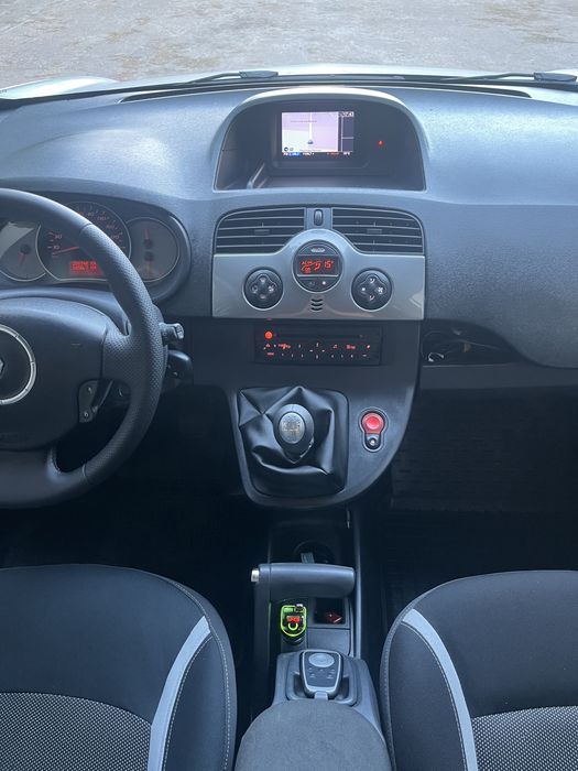 Renault Kangoo pas