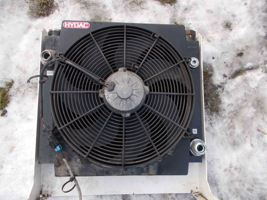 Chłodnica oleju hydraulicznego wentylator 24V HYDAC