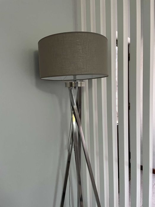 Candieiro de chão em inox