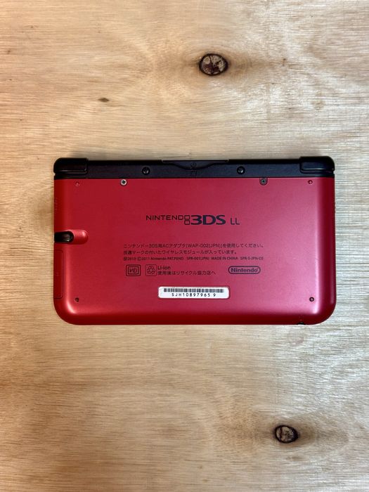 Nintendo 3DS com cartao memoria 64 GB