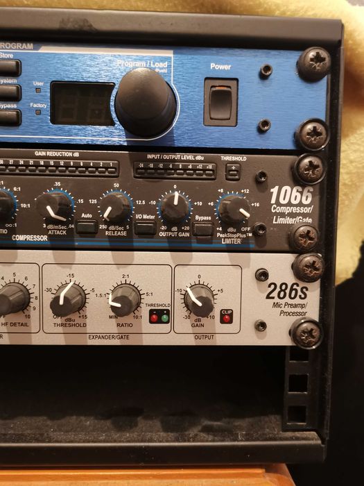 Lexicon MX300 - Processador multi efeitos stereo