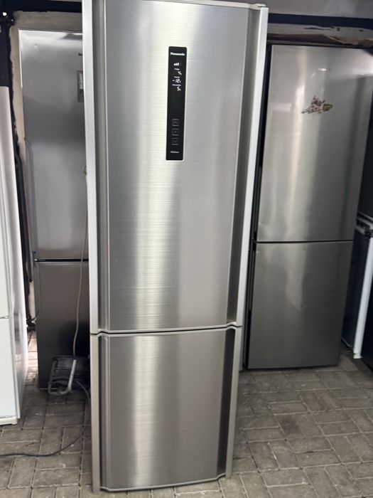 Lodówka Zamrażarkę Panasonic model NR-B32FX2-XE A++ 190 cm No-Frost