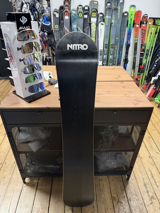 Snowboard Nitro Prime 149 cm – używany