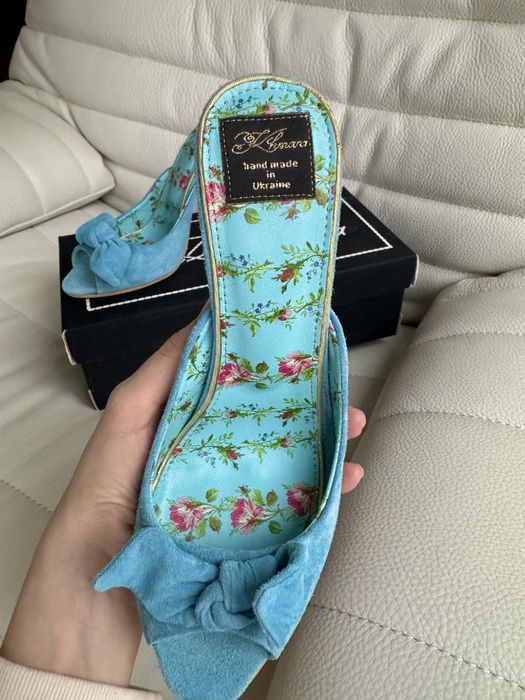 Блакитні мюлі Oksana Khmara. Голубые, бирюзовые босоножки на каблуке