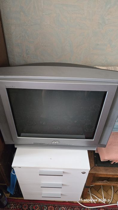 Телевізор JVC з приставкою Т2